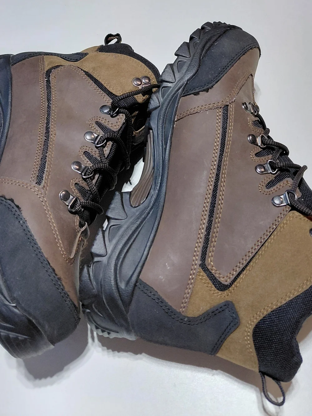 WOLVERINE Men's Spencer Brown and Black   Leather Hiking Boots  Size 10.5EW